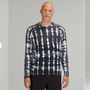 Lululemon • Metal Vent Tech Long Sleeve Shirt 2.0 • Size M